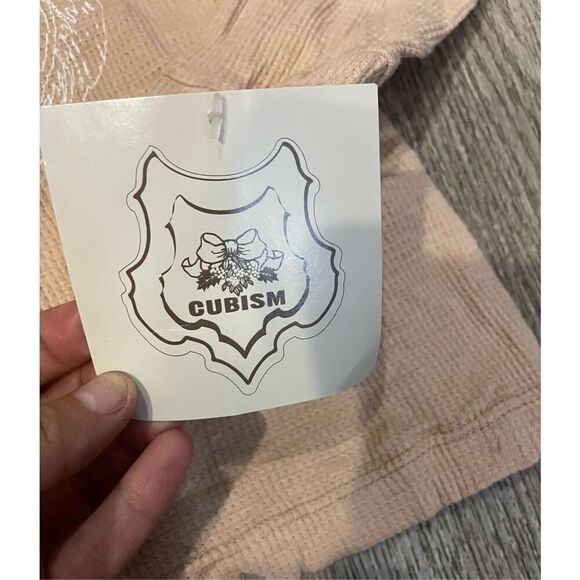 Cubism Generosity in Justice Tan Long Sleeve Shirt Medium New - Picture 3 of 7